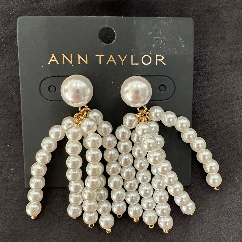 ann taylor faux pearl chandelier earrings